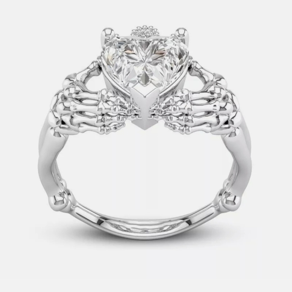 New Heart Shaped White Topaz Skeleton Hands Claddagh Ring. - Picture 10 of 10